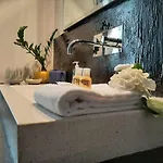 Il Giardino Del Barone Bed & Breakfast 3*